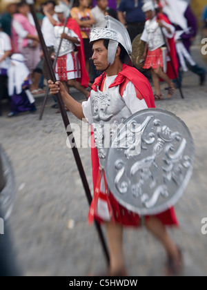 À l'occasion du Carême à Antigua (La Antigua Guatemala), les célébrations catholiques menant à la Semaine Sainte, les images de Jésus et Banque D'Images