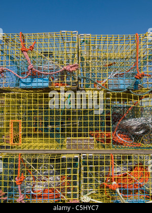 Les casiers à homards (pots) en entreposage à Rockland, Maine Banque D'Images