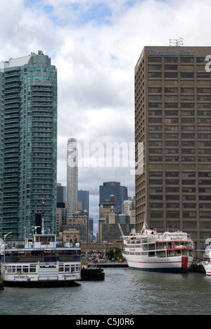 Jusqu'à la rue Yonge Toronto Harbourfront du lac Ontario ontario canada Banque D'Images