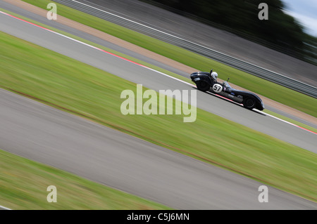 Peter Rutt & Peter Sugden - 1956 Lola Mk1 - Silverstone Classic Banque D'Images