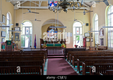 Intérieur de la cathédrale anglicane de St. John's qui a été construit en 1812 à Belize City, Belize Banque D'Images