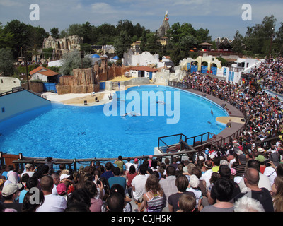 Parc Asterix,amusement park,Oise, près de Paris, Ile-de-France,France,Spectacle de Dauphins Banque D'Images