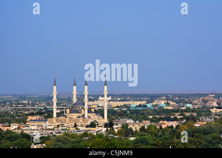 - Turkménistan Ashgabat - la Mosquée de l'Azadi Banque D'Images