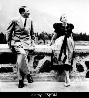 Adolf Hitler avec Eva Braun
