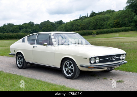 Audi 100 Coupé S 1973 Banque D'Images