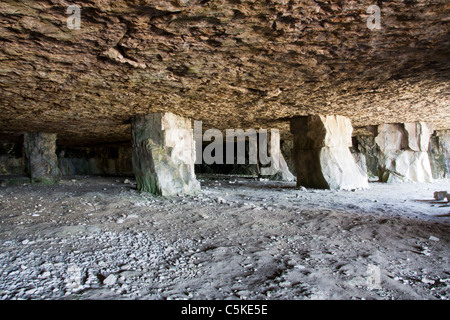 À l'intérieur de Winspit carrière de pierres sur le Littoral du Dorset en Angleterre Banque D'Images