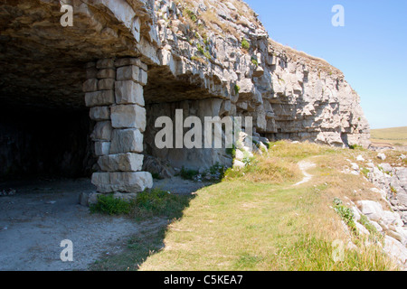 À l'intérieur de Winspit carrière de pierres sur le Littoral du Dorset en Angleterre Banque D'Images