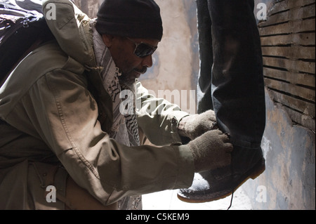 Le Livre d'Eli Année : 2010 USA Réalisateur : Albert Hughes, Allen Hughes Denzel Washington Banque D'Images