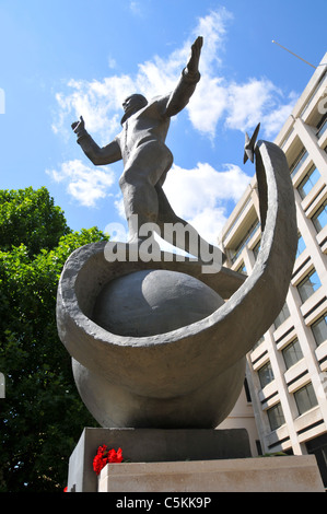 Yuri Gagarin Statue sculpture memorial à Londres Grande-bretagne British Council Banque D'Images