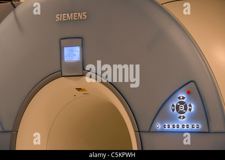 Siemens appareil d'imagerie par résonance magnétique. L'IRM. Banque D'Images
