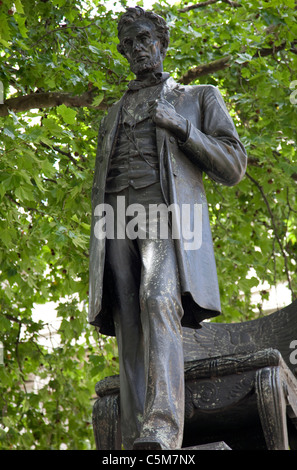 Statue d'Abraham Lincoln, la place du Parlement, Londres Banque D'Images