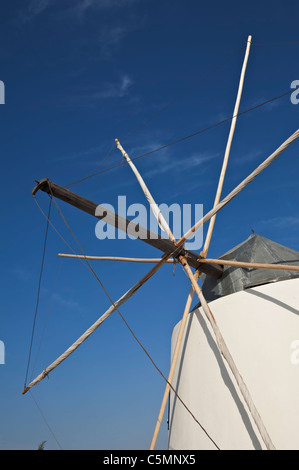 Vieux moulin à Castro Marim, Algarve, Porugal Banque D'Images