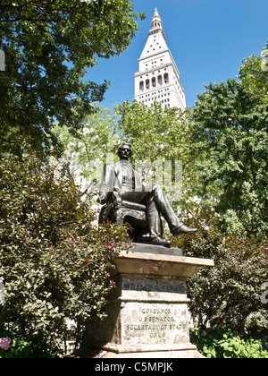 Statue de William Seward, Madison Square Park, MetLife Tower, NYC Banque D'Images