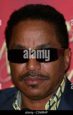 MARLON JACKSON FOREVER MICHAEL : le concert hommage. Conférence de presse BEVERLY HILLS LOS ANGELES CALIFORNIA USA 25 Juillet 2011 Banque D'Images