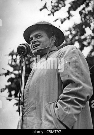 PHOTO CINEMA ACTEUR JOHN WAYNE TIRAGE ARGENTIQUE 25 x 20 CM EUR 17,00