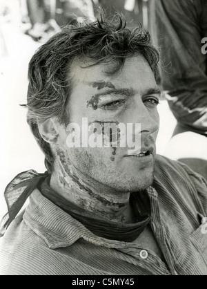 CLINT EASTWOOD dans le maquillage pour le film '1968 Hang 'Em High'. J Photo Barry Herron Banque D'Images
