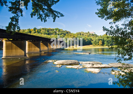 À l'ouest, à Bolivar Heights. Parc historique national Harpers Ferry, W.V. B & O Railroad Potomac River Crossing. Banque D'Images