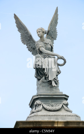 Nimègue, aux Pays-Bas. Statue commémorant la construction du chemin de fer en 1865 Nijmegen-Cleve Banque D'Images