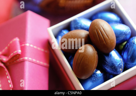 Les œufs en chocolat de Pâques Banque D'Images