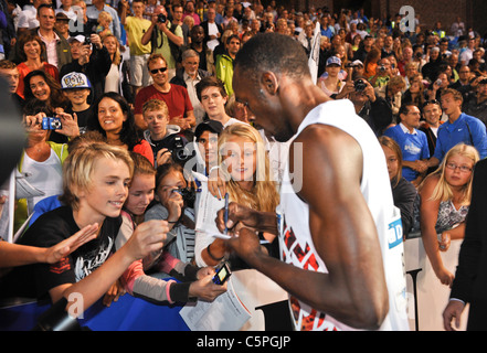 2011 Stockholm 0729-DN galan Diamond League - Usain Bolt, l'homme le plus rapide au monde, gagne la course de 200 mètres Banque D'Images