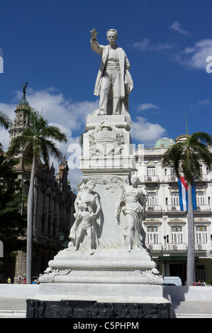 Statue de José Martí dans Central Park, La Havane, Cuba Banque D'Images