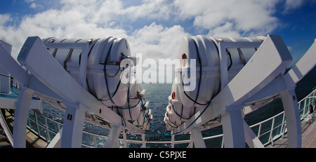 Les radeaux sur la Brittany Ferries mv Pont Aven Banque D'Images