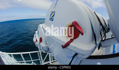 Les radeaux sur la Brittany Ferries mv Pont Aven Banque D'Images