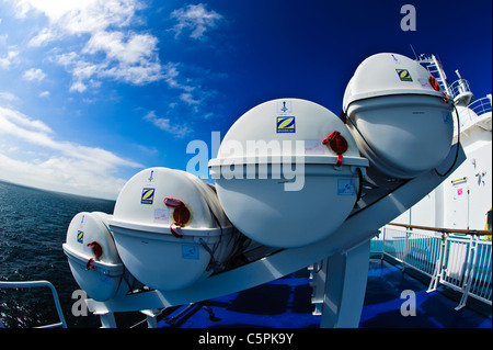 Les radeaux sur la Brittany Ferries mv Pont Aven Banque D'Images