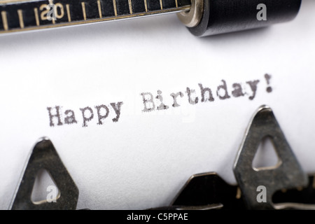 Typewriter close up shot, concept de Joyeux Anniversaire Banque D'Images