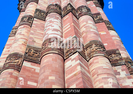 Minaret Qutb Minar (1200), Delhi, Inde Banque D'Images