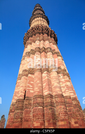 Minaret Qutb Minar (1200), Delhi, Inde Banque D'Images