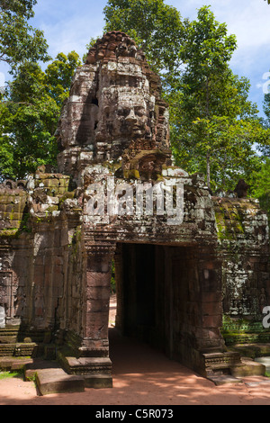 Porte d'entrée de Ta Som construit à la fin du 12e siècle pour le Roi Jayavarman VII, le complexe d'Angkor Wat Banque D'Images