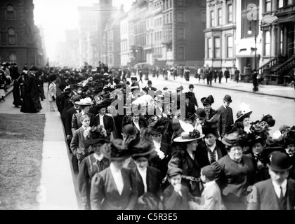 5e Avenue Easter Parade, New York City Banque D'Images