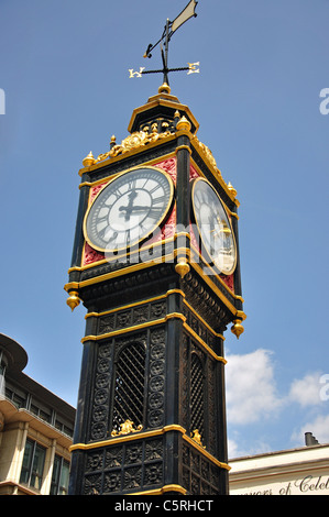 Petit Ben Tour de l'horloge, rue Victoria, Victoria, City of westminster, Greater London, Angleterre, Royaume-Uni Banque D'Images