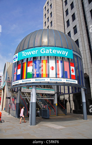 Entrée de la station Tower Gateway DLR, Tower Hill, London City, Greater London, Angleterre, Royaume-Uni Banque D'Images