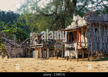 Beach house et de la taverne sur une île isolée Banque D'Images