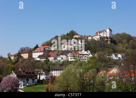 L'Allemagne, la Bavière, la Franconie, Haute-Franconie, la Suisse Franconienne écran bavaroises, vue sur les maisons, sur la colline Banque D'Images