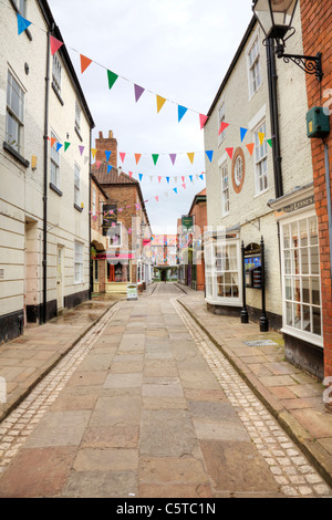 De Louth, Lincolnshire, nouvelle rue avec banderoles et drapeaux sur la route, Louth Louth Lincolnshire UK, UK, Louth Louth Lincolnshire, centre-ville, villages Banque D'Images