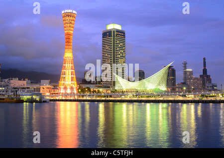 Kobe, Japon skyline at Harborland. Banque D'Images