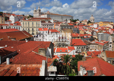 Portugal, Lisbonne, vue sur la vieille ville d'alfama au monastère de São Vicente de Fora Banque D'Images