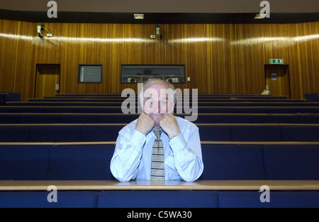 Portrait de l'animateur de télévision Johnny Ball. Banque D'Images