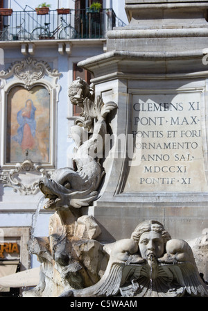 Italie, Rome, Piazza della Rotonda, Fontaine Banque D'Images
