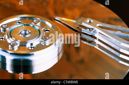 La surface du disque dur - un éclairage inhabituel Banque D'Images