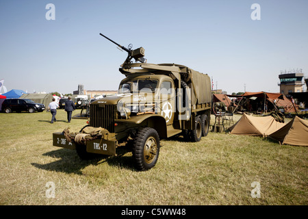 PRESTONE 42 GMC US ARMY TRUCK WORLD WAR II AFFICHAGE HISTORIQUE 03 Juillet 2011 Banque D'Images