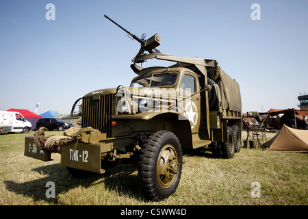 PRESTONE 42 GMC US ARMY TRUCK WORLD WAR II AFFICHAGE HISTORIQUE 03 Juillet 2011 Banque D'Images