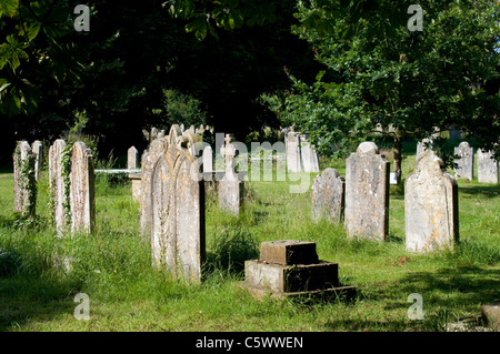 Le cimetière de St Thomas & All Saints Church à Lymington, Hampshire Banque D'Images