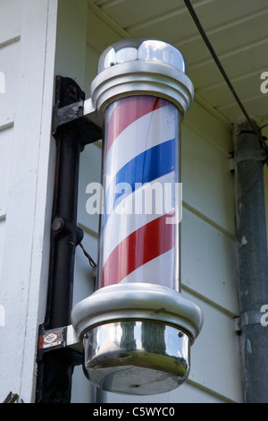 Coiffure traditionnelle pole sign in Lynchburg , NEW YORK , USA Banque D'Images