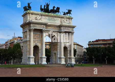 L'arc de la paix dans le parc Sempione, Milan, Italie Banque D'Images