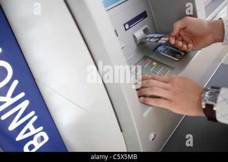 Distributeur Distributeur Distributeur automatique (automated teller machine) Banque D'Images