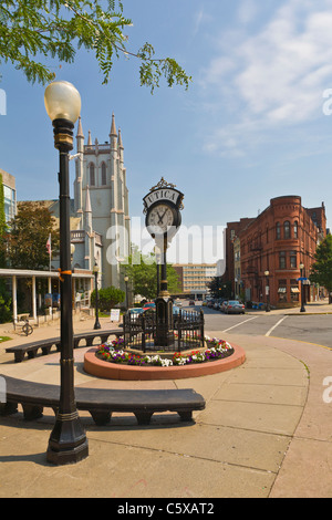 Genesee Street dans le centre-ville de New York d'Utica Banque D'Images